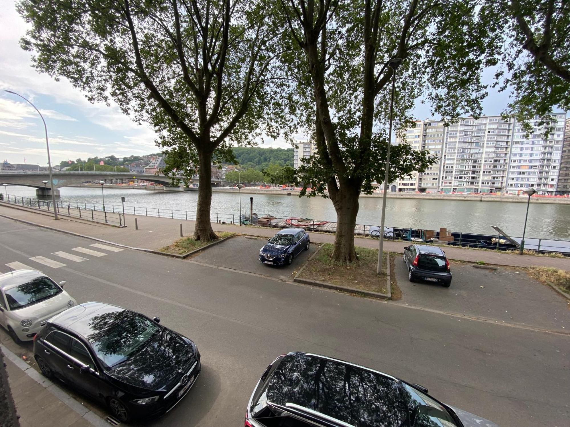 "Coeur De Meuse" - Appartement Tout Confort A Lutych Exteriér fotografie